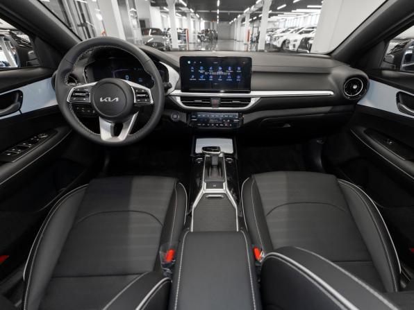 Kia K3 II (China Market) Рестайлинг с пробегом 2025 года, цена 2 575 000 рублей, 70 км, седан, Автокод Объявления