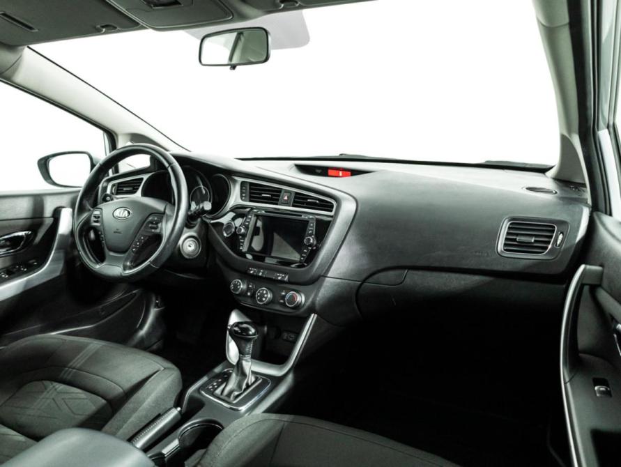 Kia Ceed II Рестайлинг Санкт-Петербург  - изображение 9