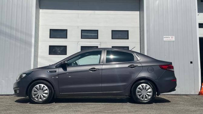 Kia Rio III Рестайлинг с пробегом 2016 года, цена 1 047 900 рублей, 108999 км, седан, Автокод Объявления