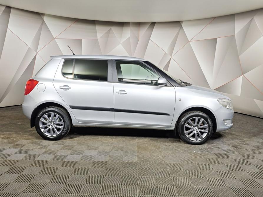 Skoda Fabia II Рестайлинг Москва  - изображение 6