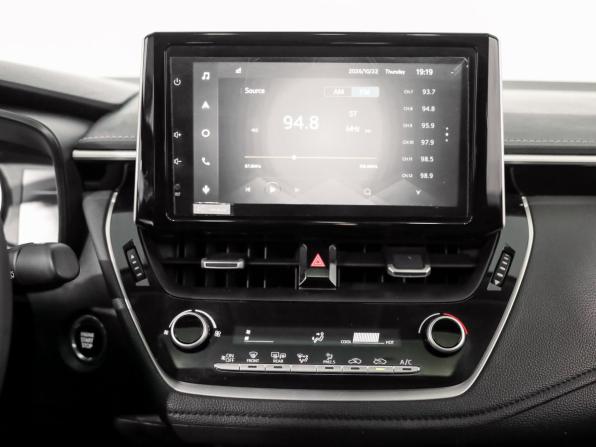 Toyota Corolla XII (E210) с пробегом 2021 года, цена 1 640 000 рублей, 66454 км, седан, Автокод Объявления