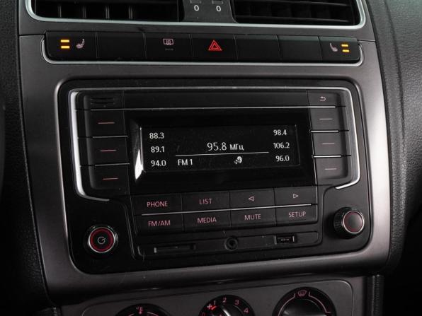 Volkswagen Polo V Рестайлинг с пробегом 2019 года, цена 914 000 рублей, 181195 км, седан, Автокод Объявления