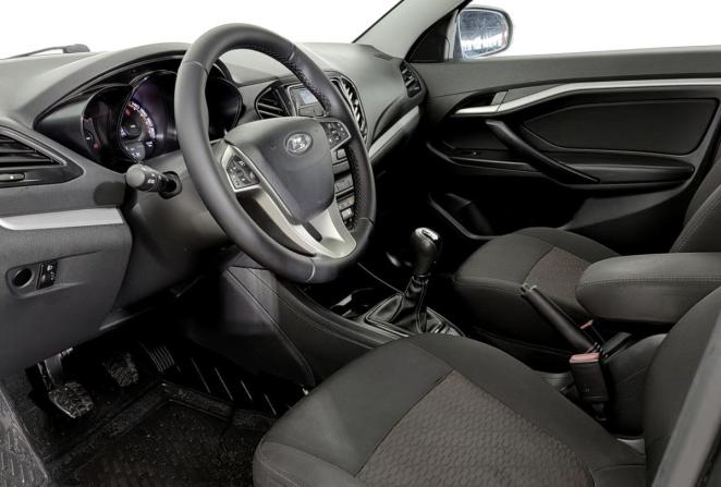 Lada (ВАЗ) Vesta I с пробегом 2019 года, цена 950 000 рублей, 72680 км, седан, Автокод Объявления