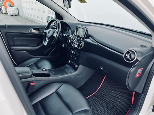 Mercedes-Benz B-Класс II (W246) с пробегом 2013 года, цена 1 050 000 рублей, 196000 км, хэтчбек, Автокод Объявления