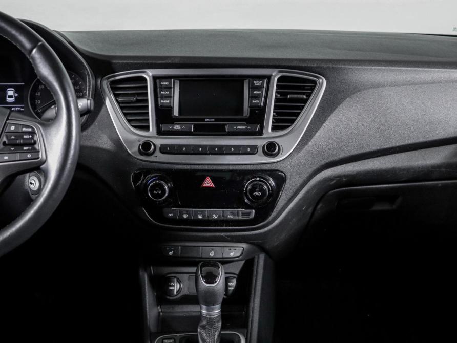 Hyundai Solaris II Москва  - изображение 13