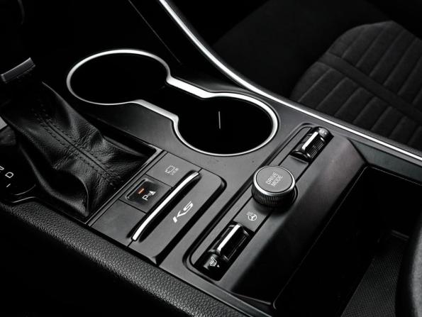 Kia K5 III с пробегом 2021 года, цена 1 950 000 рублей, 116068 км, седан, Автокод Объявления