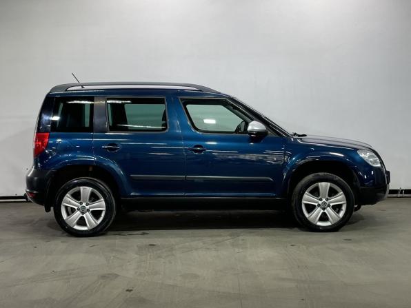 Skoda Yeti I с пробегом 2013 года, цена 899 000 рублей, 256406 км, внедорожник, Автокод Объявления