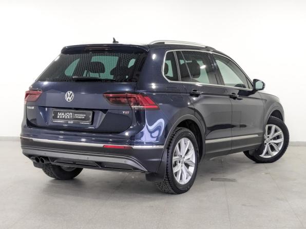 Volkswagen Tiguan II с пробегом 2017 года, цена 1 799 000 рублей, 217177 км, внедорожник, Автокод Объявления