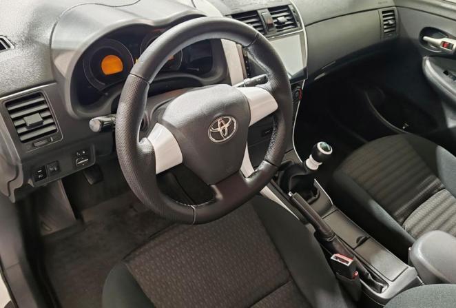 Toyota Corolla X (E140 E150) Рестайлинг с пробегом 2012 года, цена 860 000 рублей, 226400 км, седан, Автокод Объявления