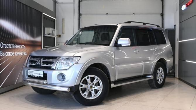 Mitsubishi Pajero IV Рестайлинг 1 с пробегом 2011 года, цена 1 670 000 рублей, 314726 км, внедорожник, Автокод Объявления
