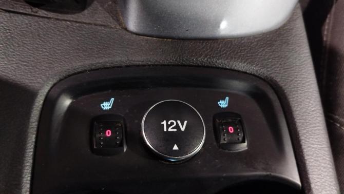 Ford Focus III с пробегом 2012 года, цена 840 000 рублей, 181454 км, седан, Автокод Объявления