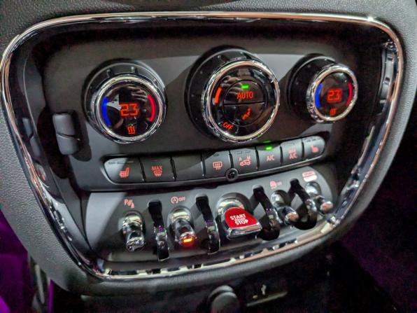 Mini Clubman II Рестайлинг с пробегом 2022 года, цена 3 750 000 рублей, 33127 км, универсал, Автокод Объявления