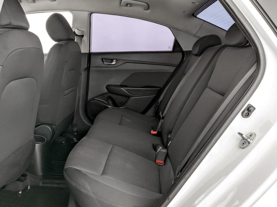 Hyundai Solaris II Москва  - изображение 12