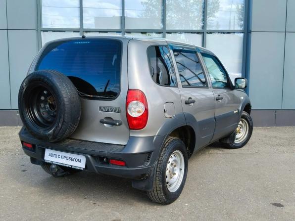 Chevrolet Niva I Рестайлинг с пробегом 2017 года, цена 730 000 рублей, 92300 км, внедорожник, Автокод Объявления