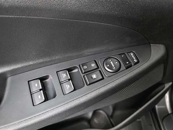 Hyundai Tucson III Рестайлинг с пробегом 2019 года, цена 2 282 000 рублей, 139918 км, внедорожник, Автокод Объявления