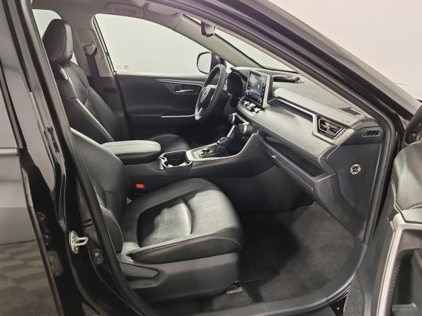 Toyota RAV4 V (XA50) с пробегом 2021 года, цена 2 850 000 рублей, 150725 км, внедорожник, Автокод Объявления