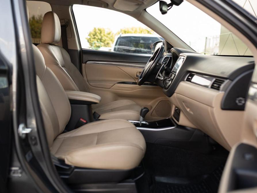 Mitsubishi Outlander III Рестайлинг 3 Новосибирск  - изображение 19