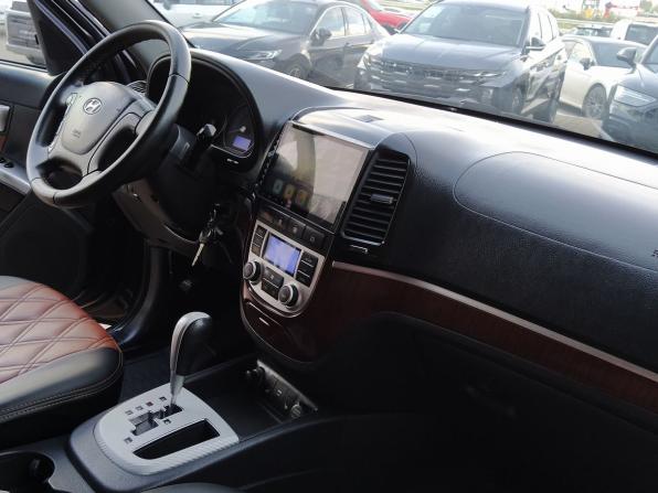 Hyundai Santa Fe II с пробегом 2008 года, цена 990 000 рублей, 202808 км, внедорожник, Автокод Объявления
