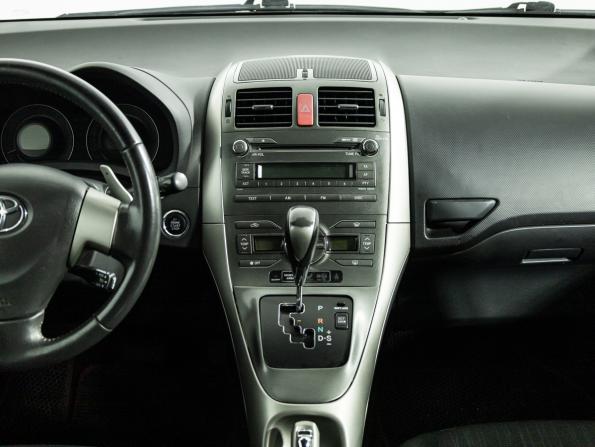Toyota Auris I с пробегом 2009 года, цена 540 000 рублей, 215230 км, хэтчбек, Автокод Объявления