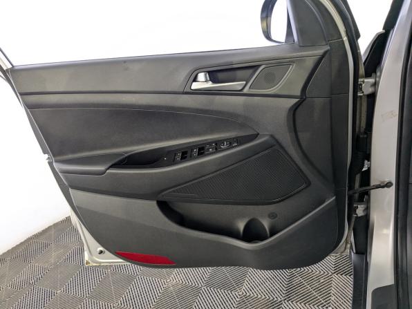 Hyundai Tucson III Рестайлинг с пробегом 2019 года, цена 1 915 000 рублей, 172367 км, внедорожник, Автокод Объявления