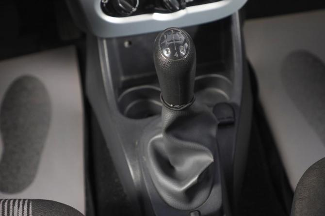 Renault Logan I Рестайлинг с пробегом 2014 года, цена 499 000 рублей, 56000 км, седан, Автокод Объявления