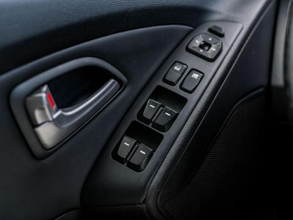 Hyundai ix35 I с пробегом 2011 года, цена 995 000 рублей, 207182 км, внедорожник, Автокод Объявления