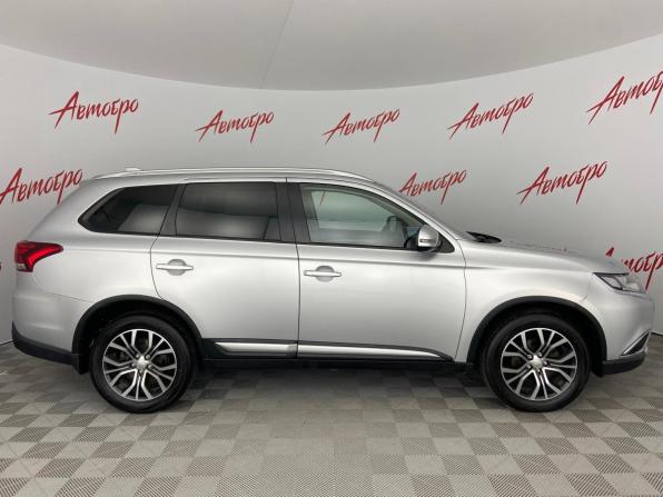 Mitsubishi Outlander III Рестайлинг 2 с пробегом 2018 года, цена 1 875 000 рублей, 146118 км, внедорожник, Автокод Объявления
