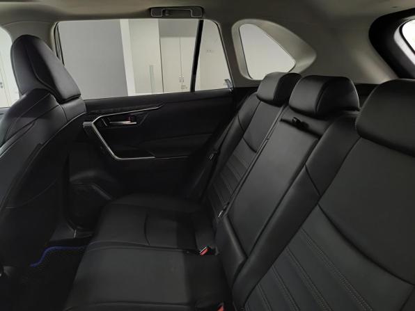 Toyota Wildlander I с пробегом 2021 года, цена 3 150 000 рублей, 67479 км, внедорожник, Автокод Объявления