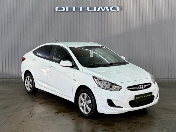 Hyundai Solaris I с пробегом 2011 года, цена 697 000 рублей, 256000 км, седан, Автокод Объявления
