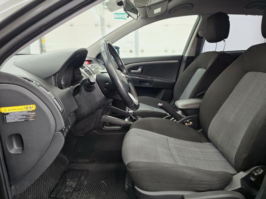 Kia Ceed I Рестайлинг Таганрог  - изображение 14