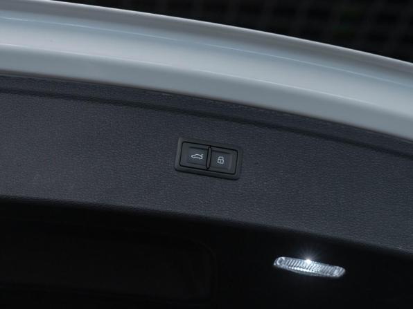 Audi Q5 II (FY) Рестайлинг с пробегом 2022 года, цена 4 550 000 рублей, 63790 км, внедорожник, Автокод Объявления