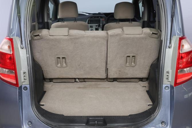 Toyota Ractis I с пробегом 2010 года, цена 949 000 рублей, 105000 км, хэтчбек, Автокод Объявления