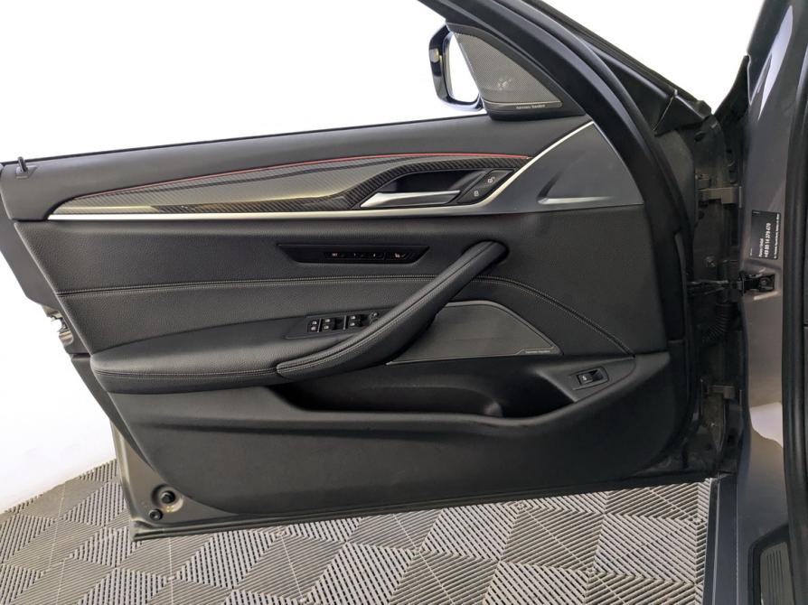BMW 5 серии VII (G30/G31/G38) Москва  - изображение 25