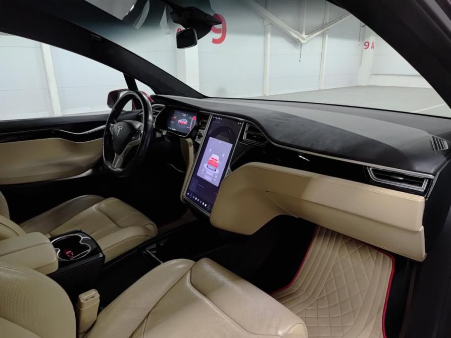 Tesla Model X I Казань  - изображение 13