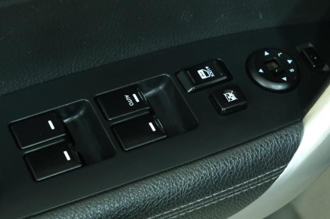 Kia Sorento II с пробегом 2012 года, цена 1 299 000 рублей, 270000 км, внедорожник, Автокод Объявления