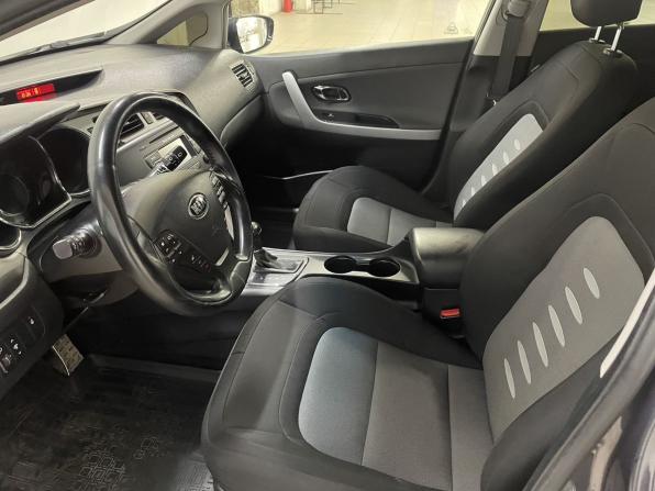 Kia Ceed II с пробегом 2014 года, цена 1 099 000 рублей, 156574 км, хэтчбек, Автокод Объявления