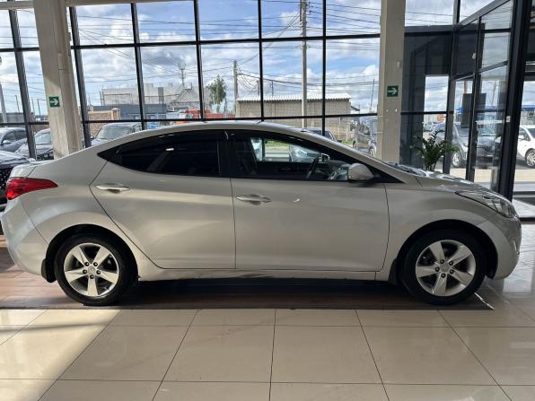 Hyundai Elantra V (MD) с пробегом 2012 года, цена 719 000 рублей, 265717 км, седан, Автокод Объявления