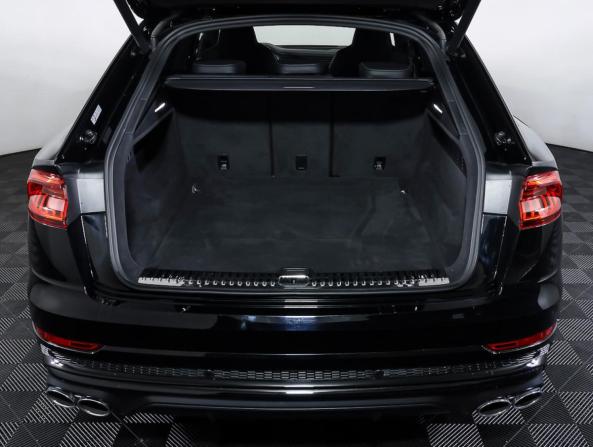 Audi SQ8 I (4M) с пробегом 2019 года, цена 9 790 000 рублей, 89041 км, внедорожник, Автокод Объявления