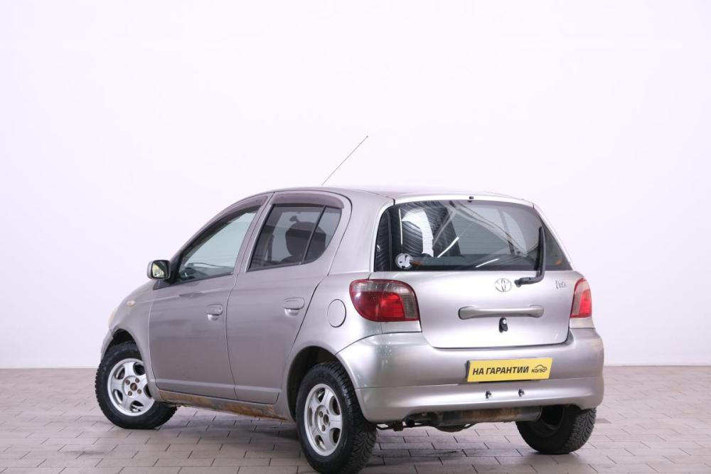 Toyota Vitz I (P10) Омск  - изображение 5