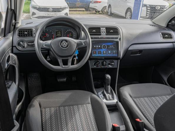 Volkswagen Polo V Рестайлинг с пробегом 2017 года, цена 1 340 000 рублей, 107640 км, седан, Автокод Объявления