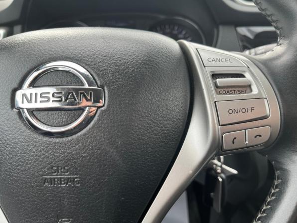 Nissan Qashqai II с пробегом 2017 года, цена 1 860 000 рублей, 108219 км, внедорожник, Автокод Объявления