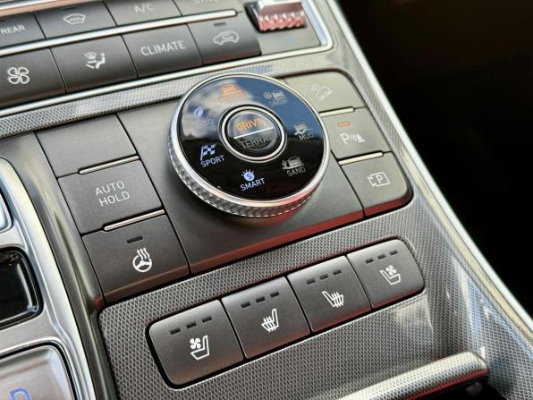 Hyundai Santa Fe IV с пробегом 2021 года, цена 2 977 000 рублей, 188803 км, внедорожник, Автокод Объявления