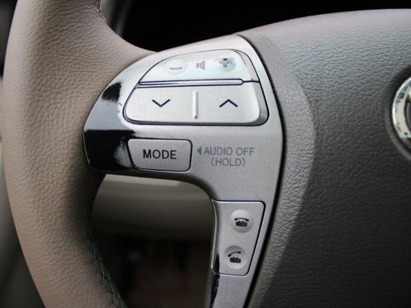 Toyota Camry VI (XV40) Рестайлинг с пробегом 2010 года, цена 1 019 000 рублей, 191971 км, седан, Автокод Объявления