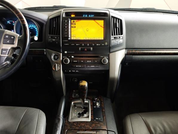 Toyota Land Cruiser 200 Series с пробегом 2010 года, цена 2 435 000 рублей, 324499 км, внедорожник, Автокод Объявления