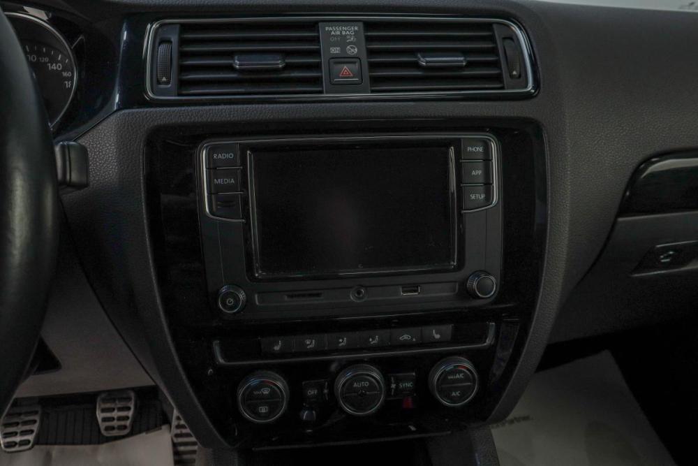 Volkswagen Jetta VI Рестайлинг Челябинск  - изображение 16