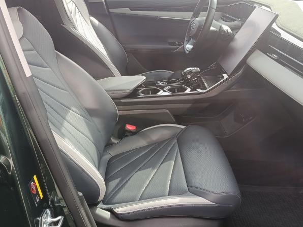 Geely Atlas II с пробегом 2024 года, цена 3 199 000 рублей, 33100 км, внедорожник, Автокод Объявления