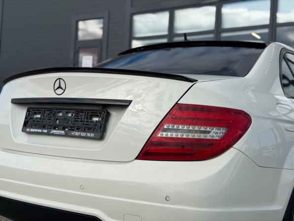 Mercedes-Benz C-Класс III (W204) Рестайлинг с пробегом 2011 года, цена 1 400 000 рублей, 264244 км, седан, Автокод Объявления