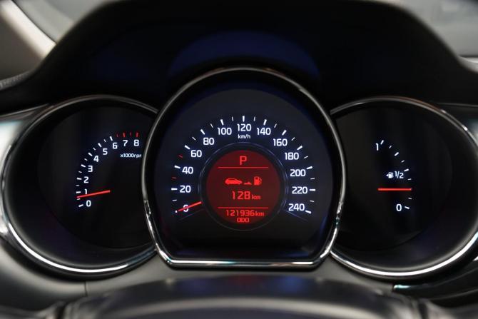 Kia Ceed II Рестайлинг с пробегом 2017 года, цена 1 570 000 рублей, 121911 км, универсал, Автокод Объявления