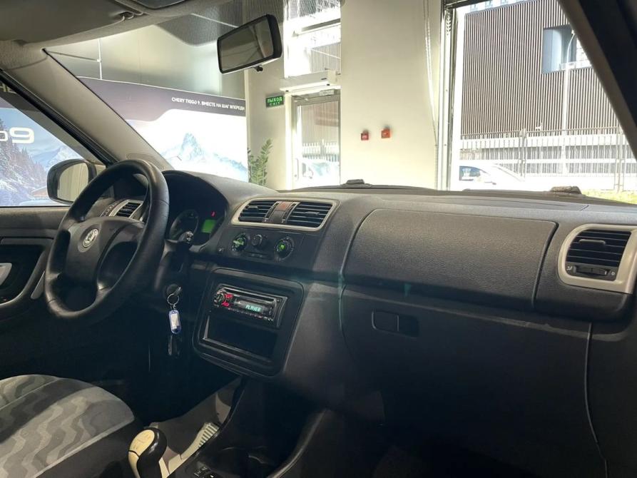 Skoda Fabia II Москва  - изображение 10