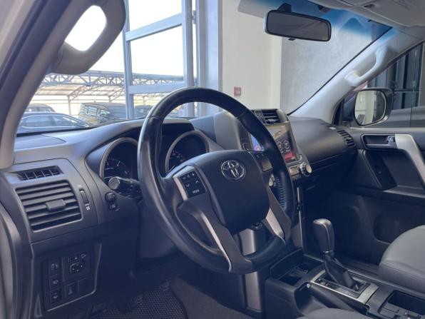 Toyota Land Cruiser Prado 150 Series с пробегом 2011 года, цена 2 760 000 рублей, 219000 км, внедорожник, Автокод Объявления
